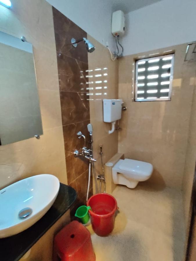 Hotel Surya Grande Kudal  Экстерьер фото